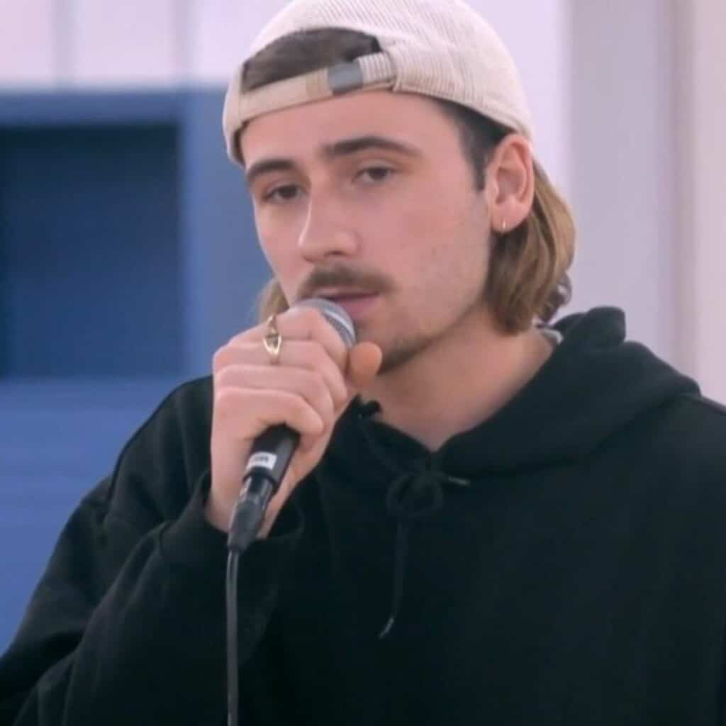 Pierre (Star Academy) : en couple à l'extérieur ? Il se confie sur sa situation amoureuse