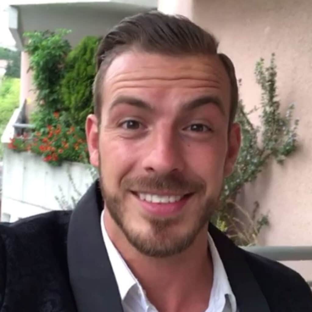 Julien Bert : il confirme être célibataire depuis deux mois
