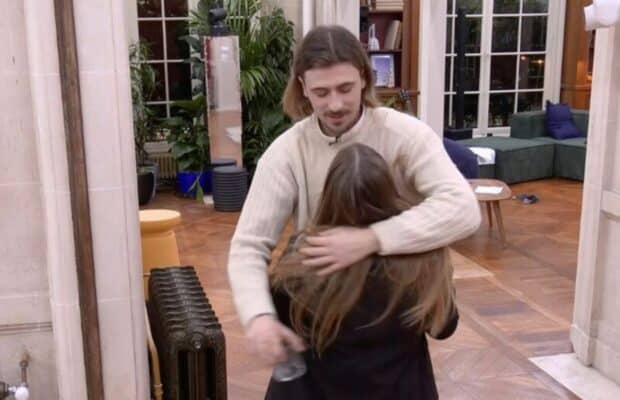Star Academy : Pierre et Héléna secrètement en couple ? Les doutes des internautes confirmés Star Academy : Pierre et Héléna secrètement en couple ? Les doutes des internautes confirmés