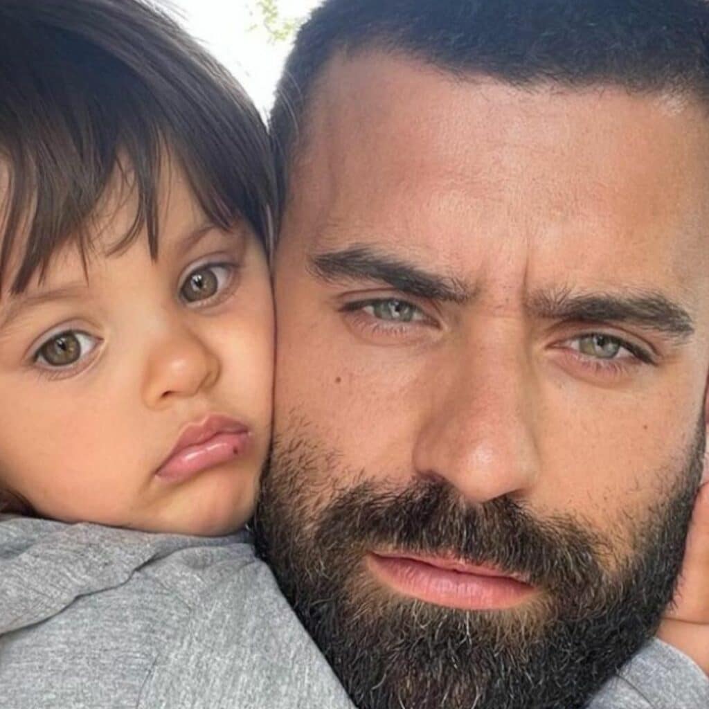 Vincent Queijo : une photo de lui enfant interpelle les internautes