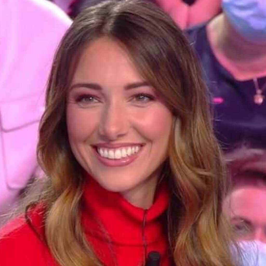 Delphine Wespiser : son retour dans TPMP pas prêt d'arriver, les raisons de son absence se précisent
