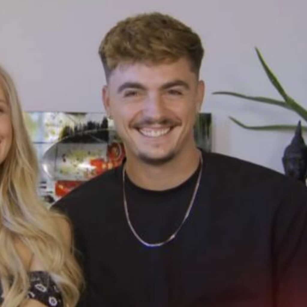 Marié(e) à tout prix : qui est encore en couple aujourd'hui ?