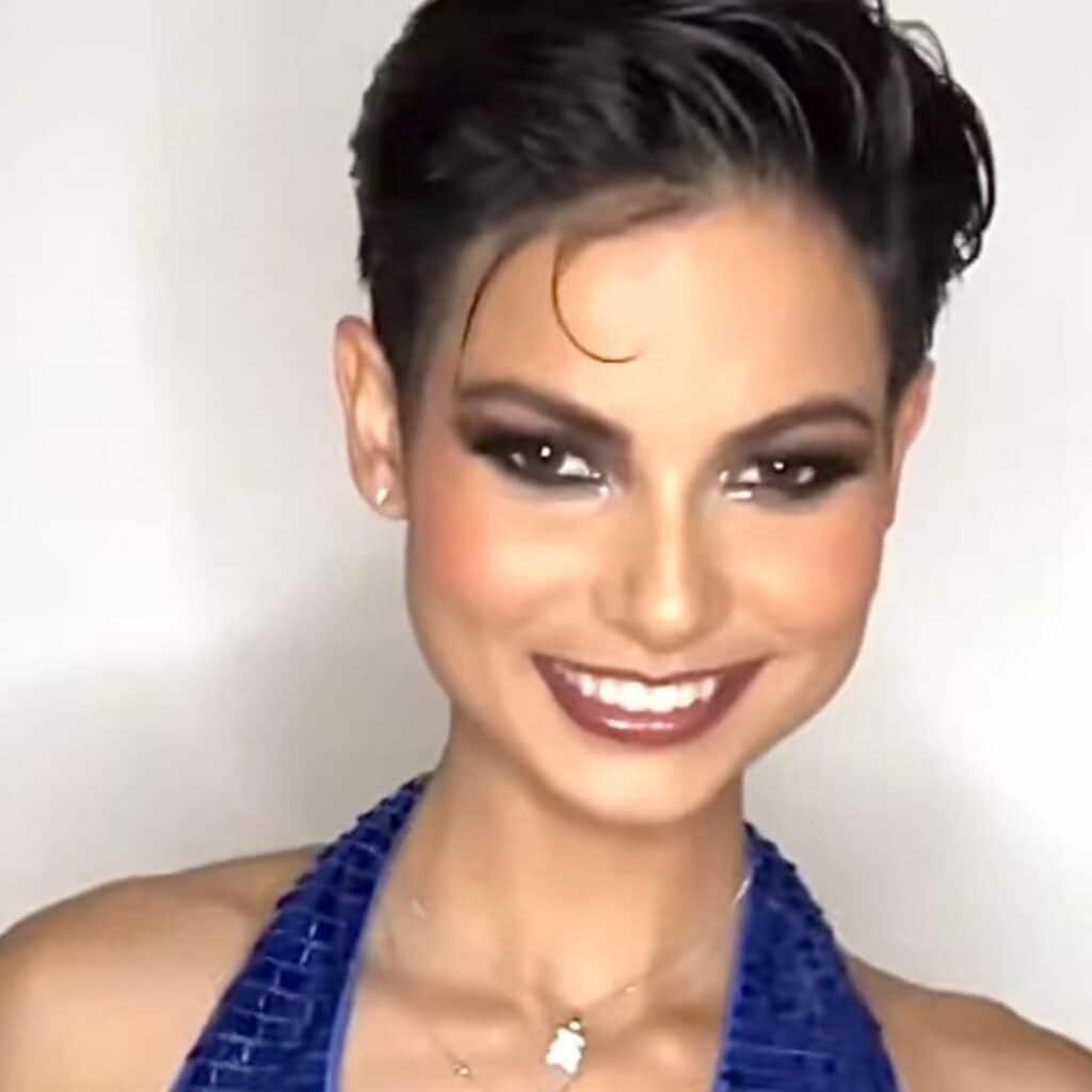 Ève Gilles (Miss France 2024) : elle célèbre le Nouvel An en décolleté, Miss Guyane lui gâche la fête