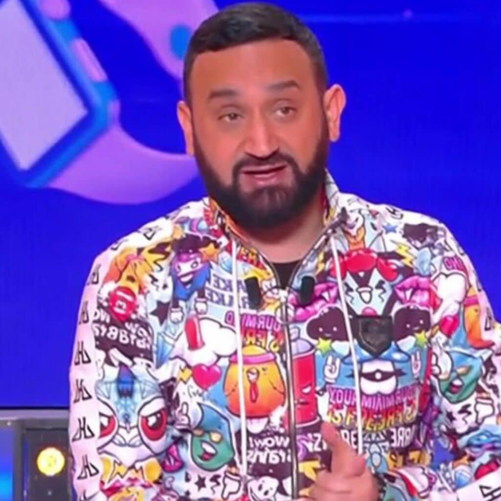 Cyril Hanouna (TPMP) : il fait une proposition à un SDF à laquelle personne ne s'attendait
