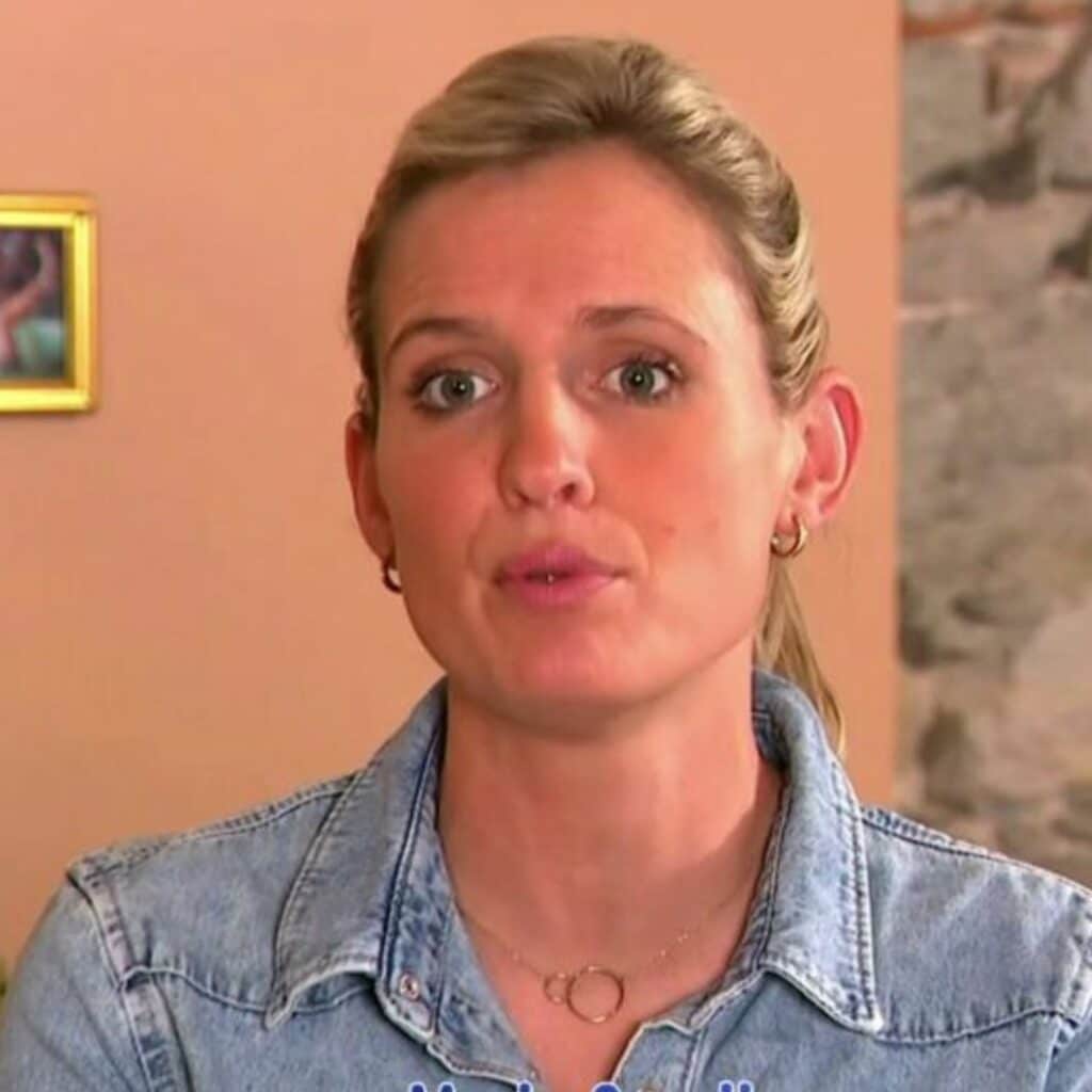 Caroline Cail (Familles nombreuses) : elle montre comment elle fait des économies chez le coiffeur