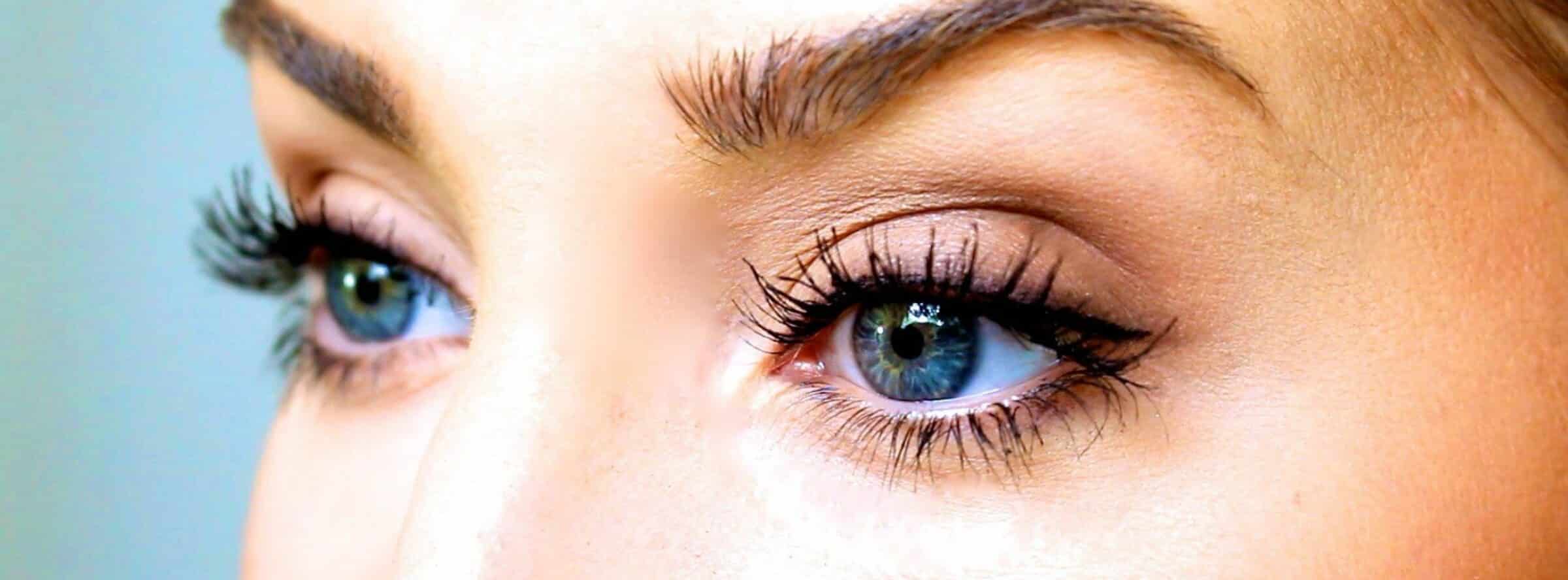 TikTok : de la vaseline pour remplacer votre mascara ? Attention à cette astuce devenue virale ! TikTok : de la vaseline pour remplacer votre mascara ? Une astuce qui prend de l'ampleur