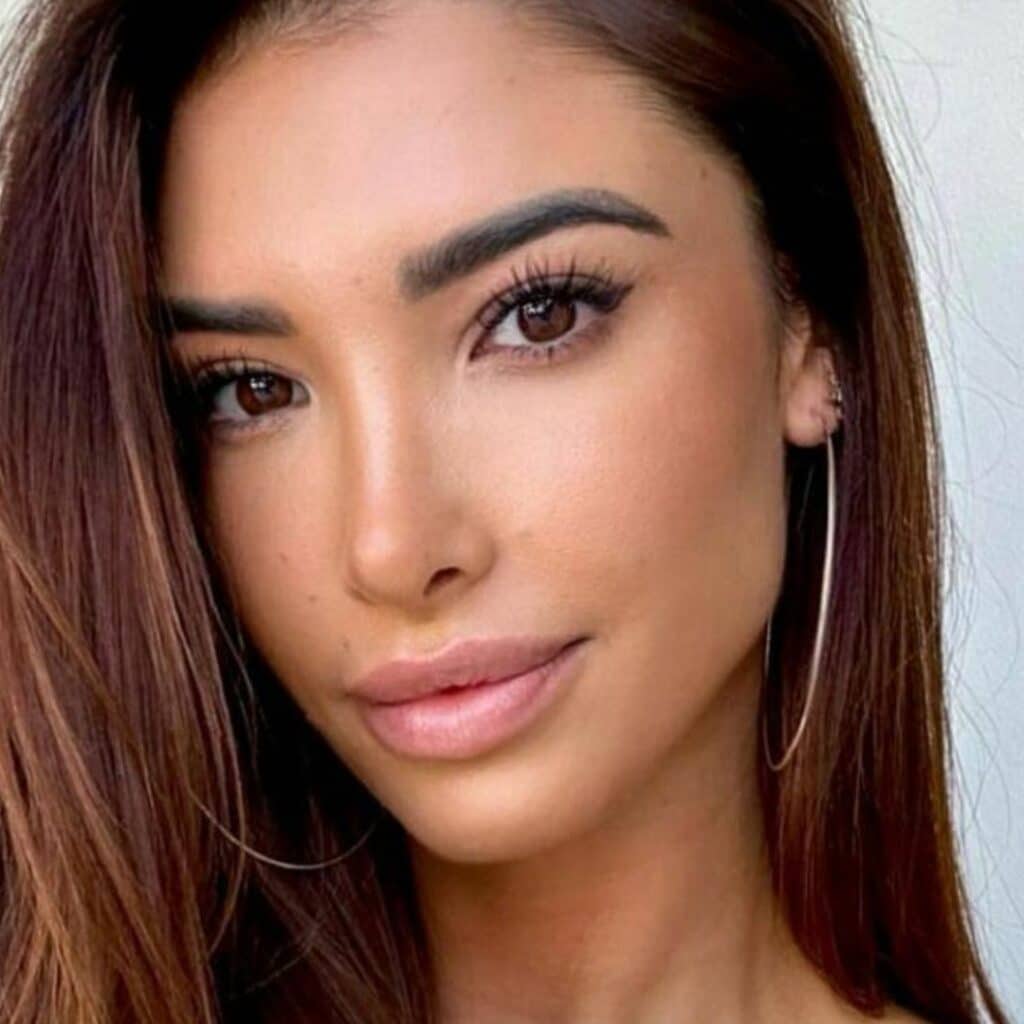 Mélanie Dedigama : vedette d'une vidéo pour Playboy TV, un teaser diffusé