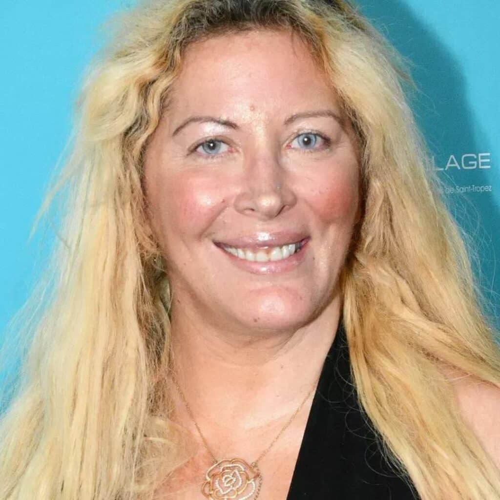 Loana : hospitalisée après un traumatisme crânien, un ami raconte