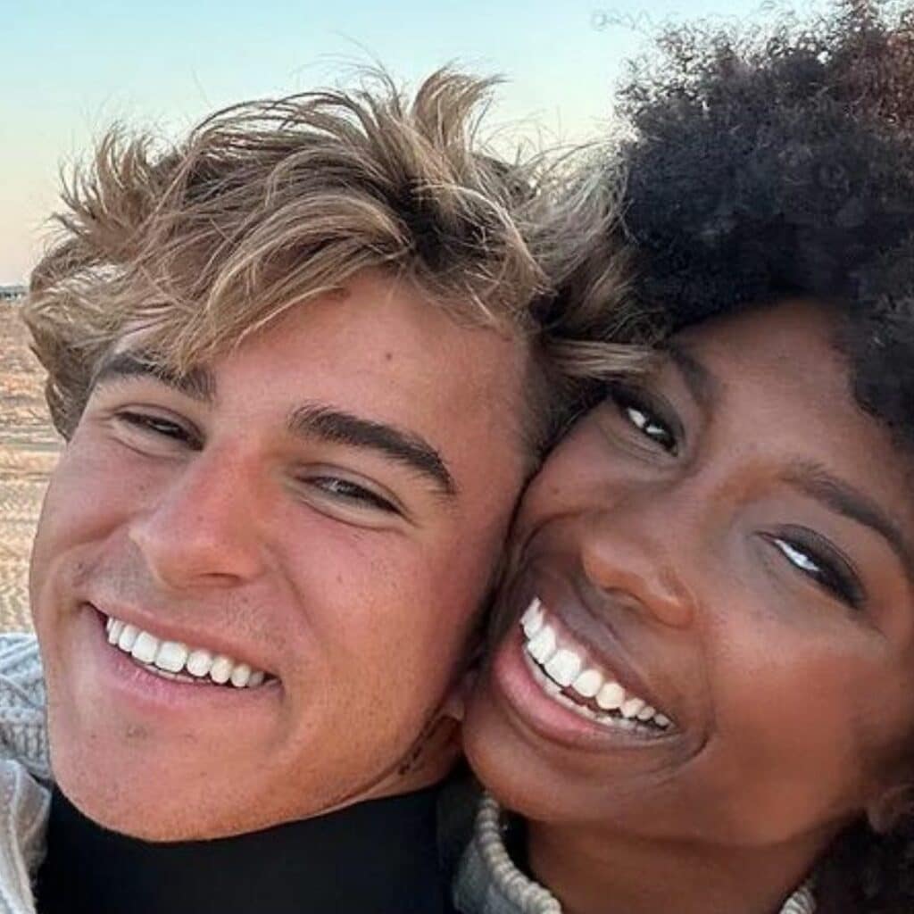 Cindy et Edgar (Les Cinquante) : les internautes les félicitent pour leur nouveau rôle de parents