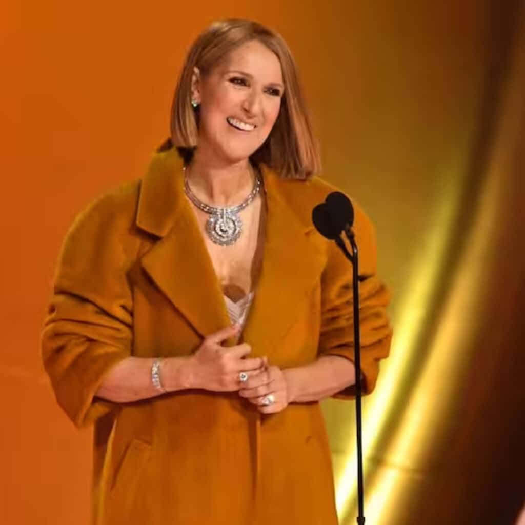 Céline Dion : elle portait un long manteau aux Grammy Awards pour cacher sa nouvelle cicatrice