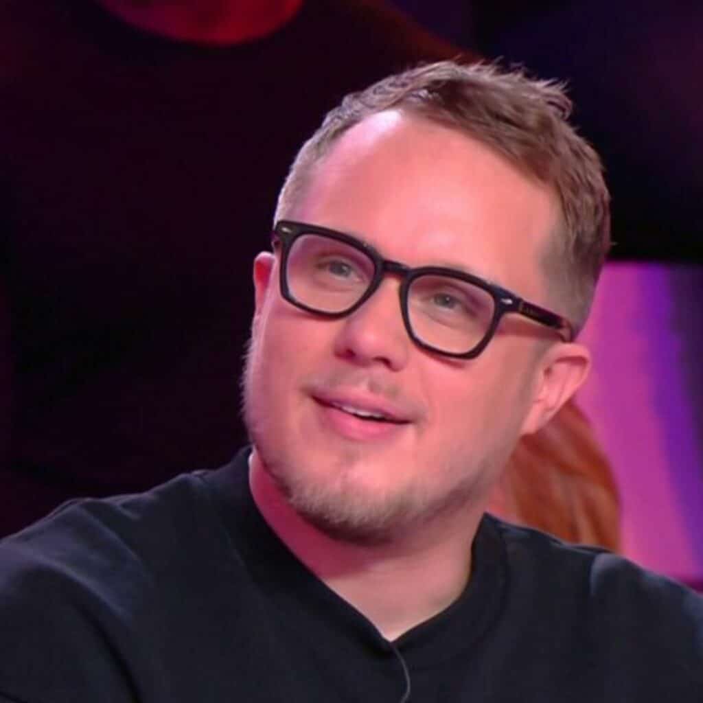 Guillaume Genton : une photo de son bébé diffusée, les chroniqueurs de TPMP embarrassés