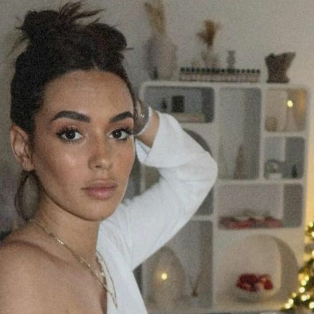 Hilona Gos : à nouveau critiquée sur le prénom de son fils, elle répond