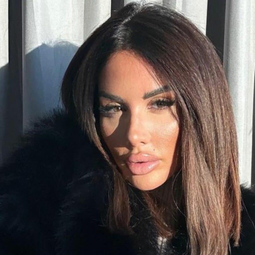Laura Lempika : elle se filme après sa nouvelle greffe en Turquie
