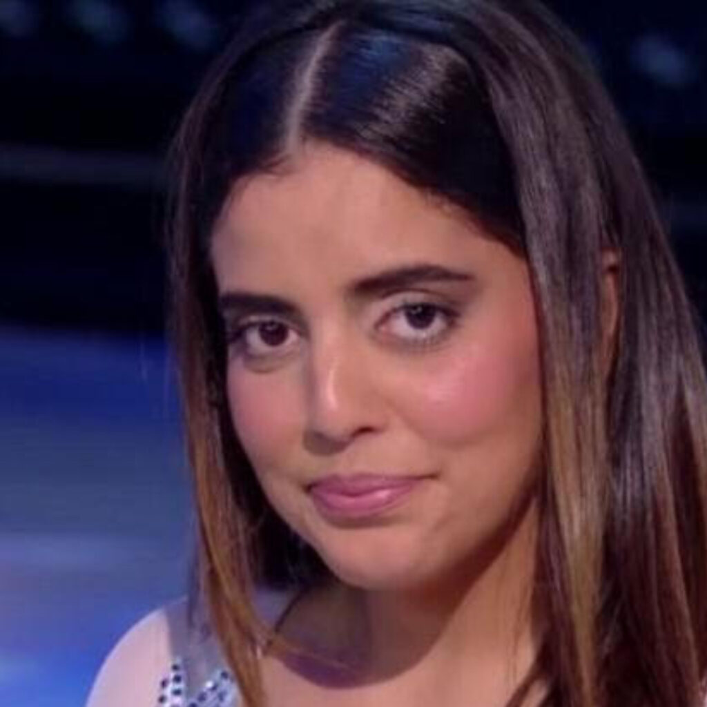 Inès Reg : victime de racisme, elle réagit aux messages d'insultes