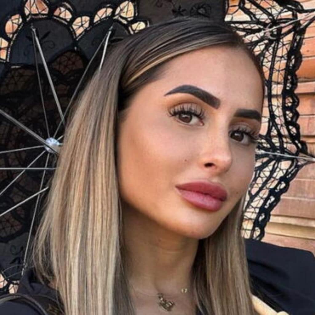 Marine El Himer : bouleversée, elle se confie sur ses regrets depuis le décès de son père