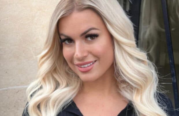 "Je me sens si bien" : Carla Moreau, de nouveau en couple depuis son divorce ? Ses confidences intriguent ! Carla Moreau : de nouveau en couple et amoureuse depuis son divorce ? Elle réagit