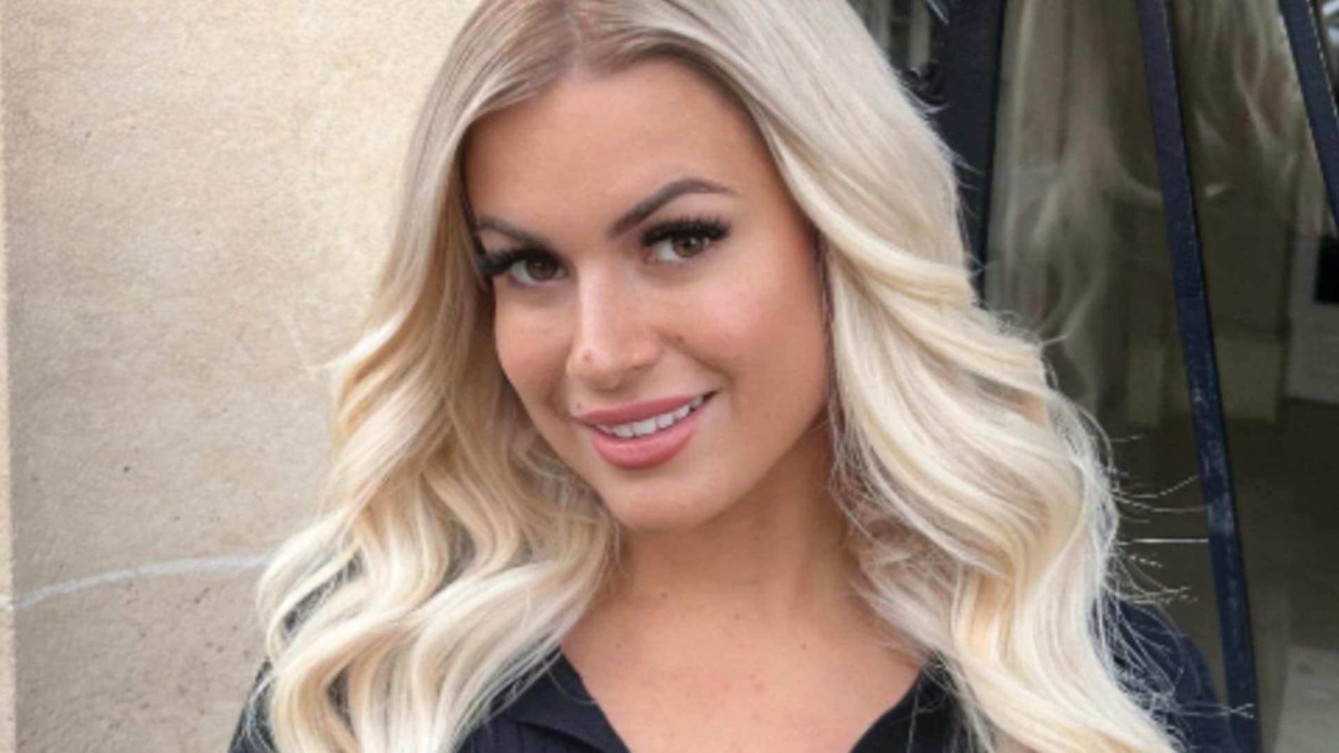 Carla Moreau : de nouveau en couple et amoureuse depuis son divorce ? Elle réagit