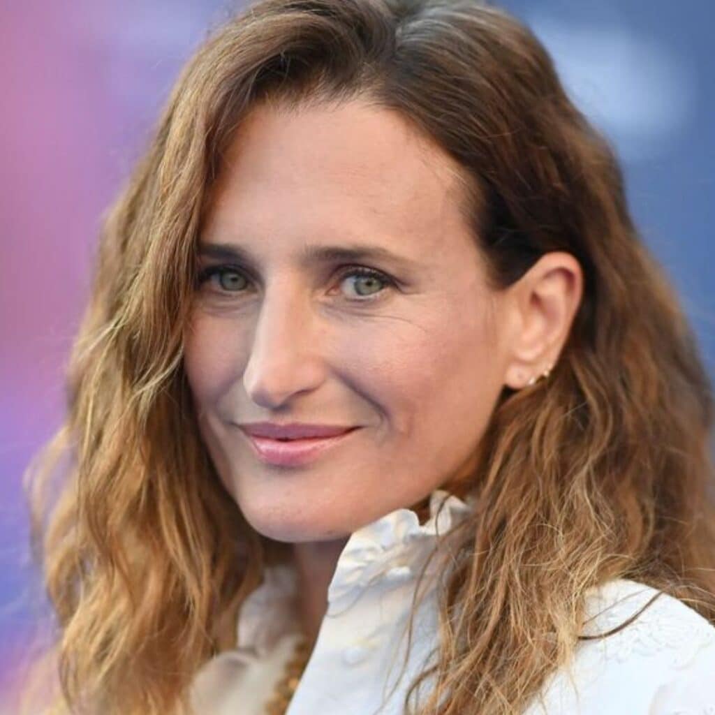 Camille Cottin maman : elle fait d’amusantes confidences sur son fils adolescent