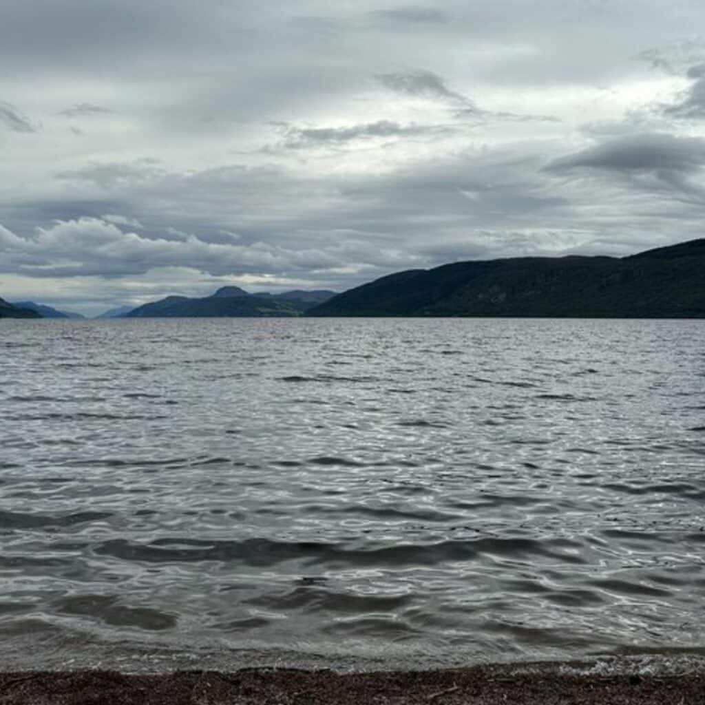 Monstre du Loch Ness : un nouveau cliché de la créature fait que la NASA s’en mêle