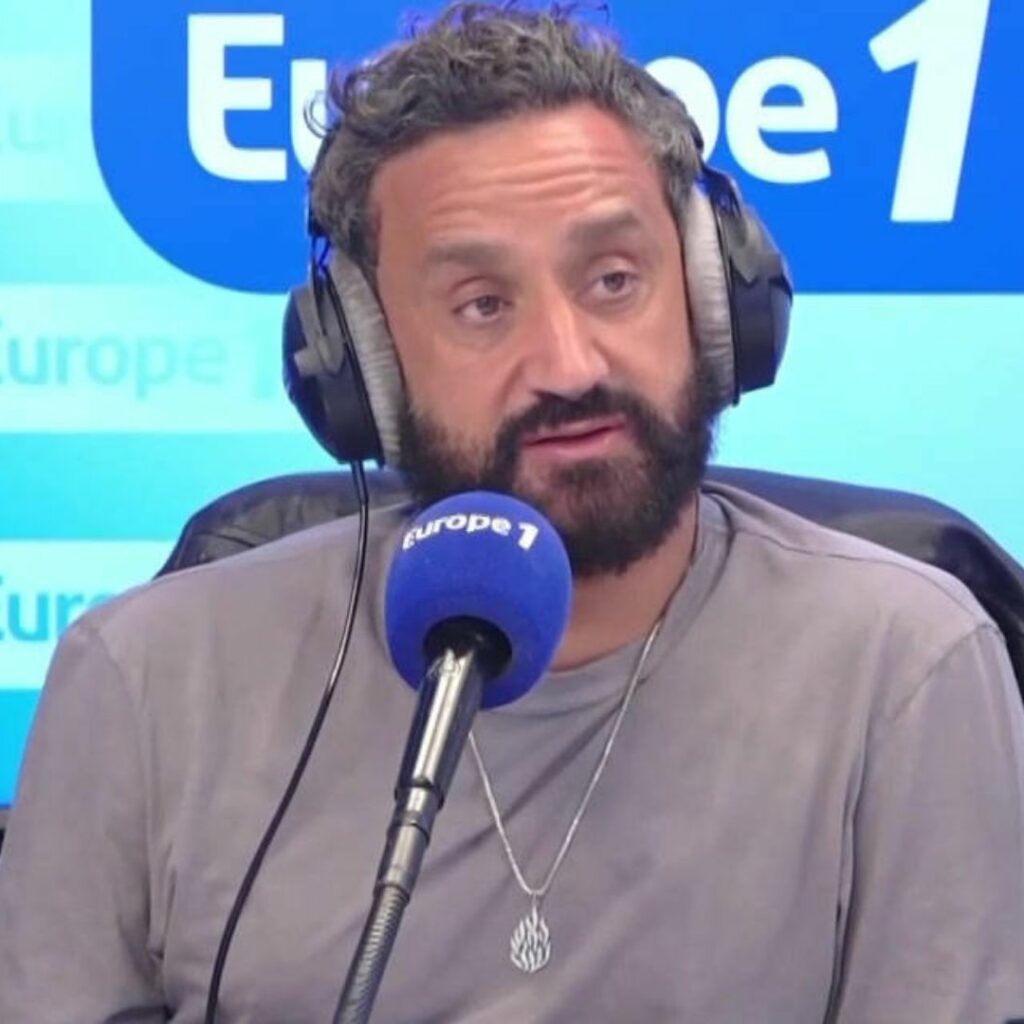 Cyril Hanouna (TPMP) : en deuil, il annonce la perte d’un être cher