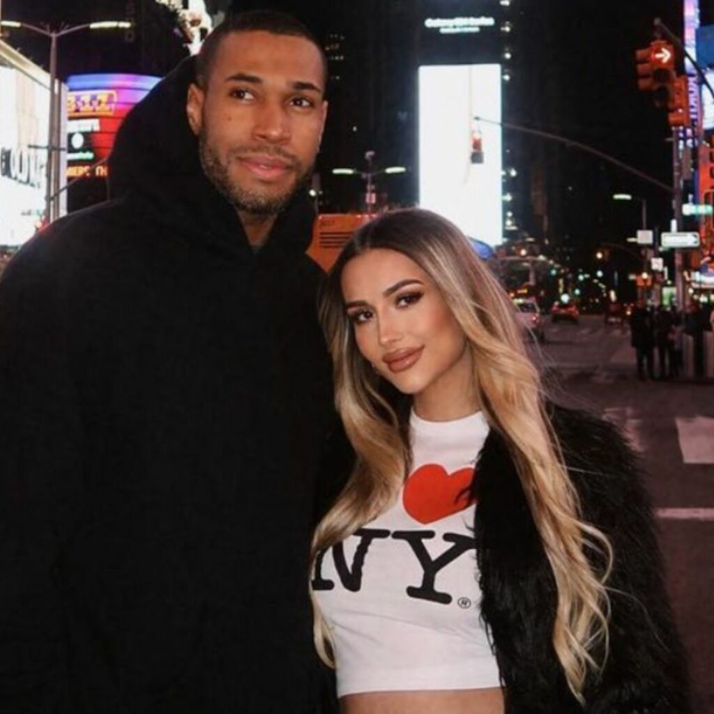Senna (Secret Story) : sa chérie Marine enceinte de leur premier enfant