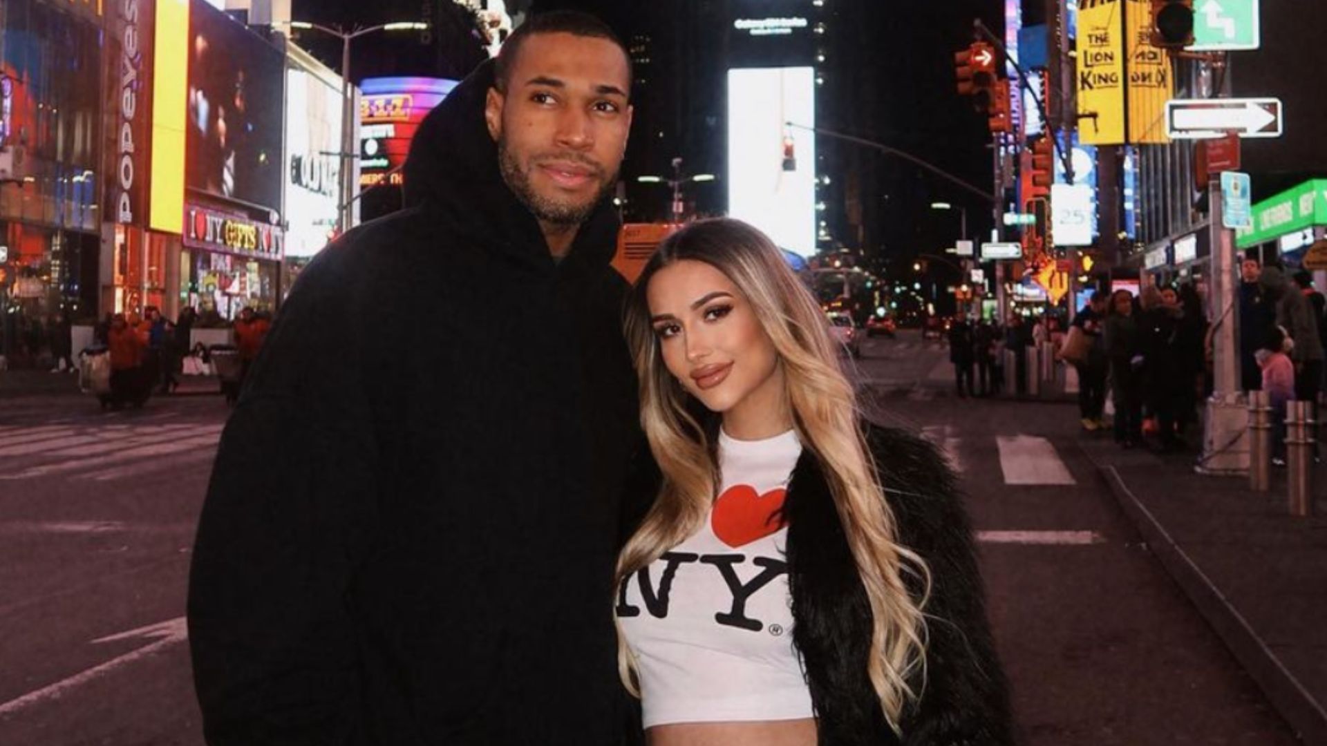 Senna (Secret Story) : sa chérie Marine enceinte de leur premier enfant