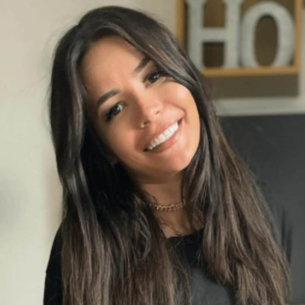 Angèle Salentino : internée en hôpital psychiatrique, la candidate se confie sur sa dépression