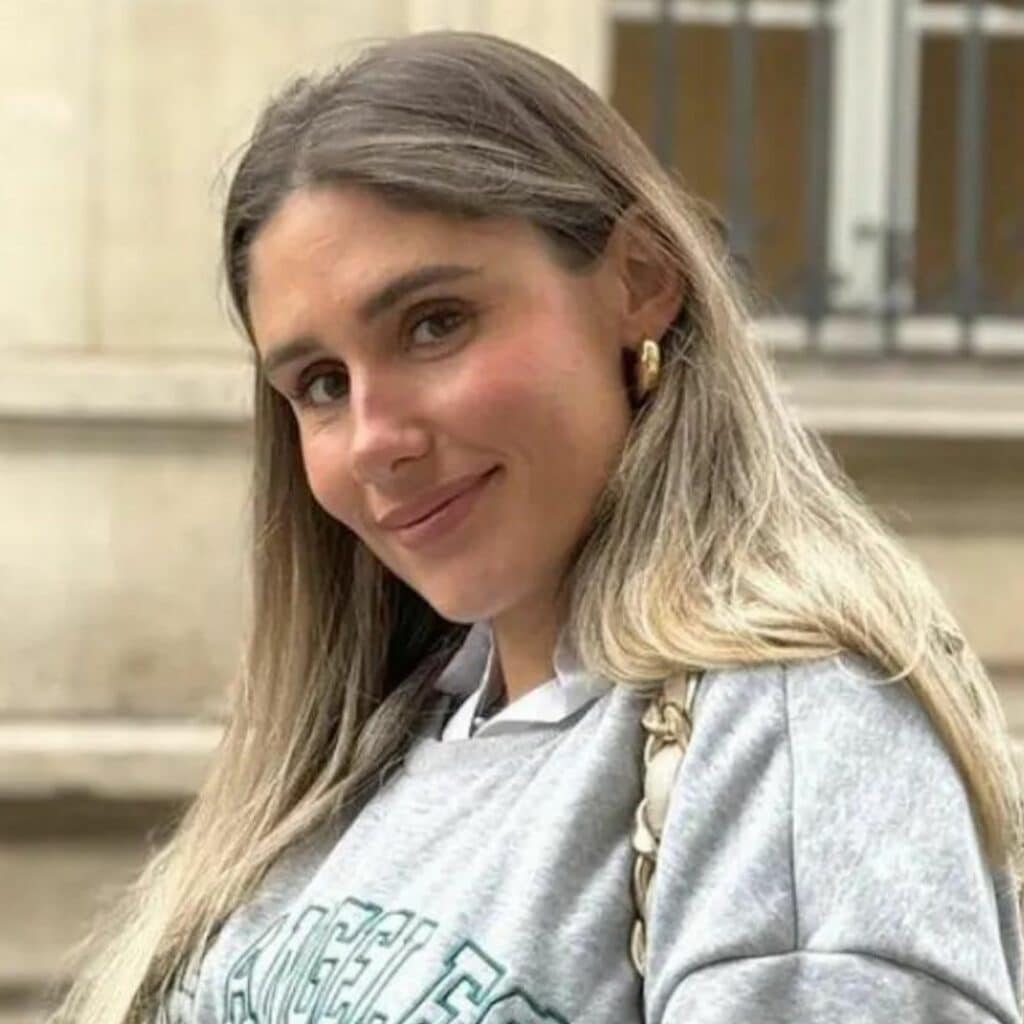 Jesta Hillmann, maman pour la troisième fois : en larmes, elle montre les images de son accouchement