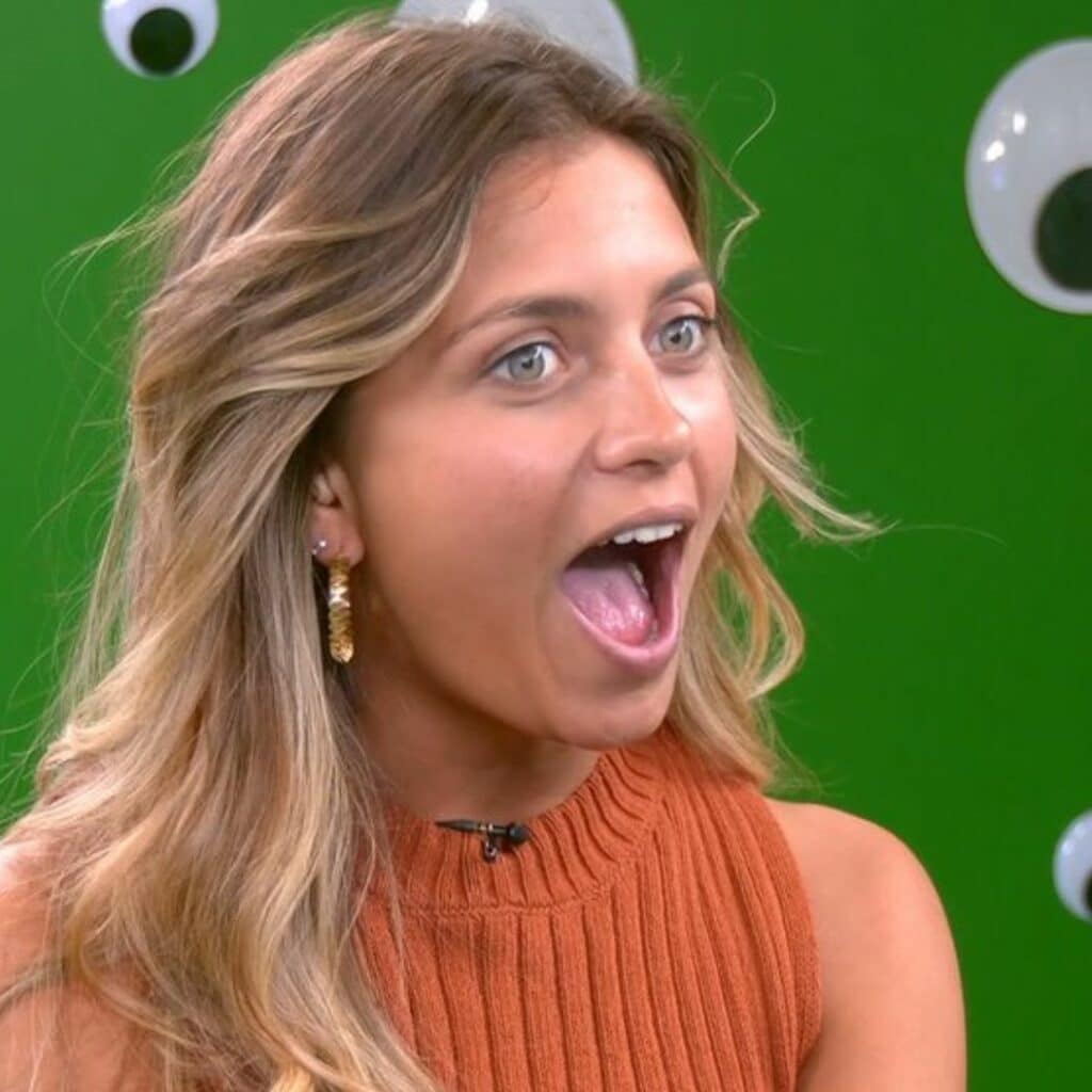 Lou (Secret Story) : trompée par son chéri à l'extérieur de l'aventure ?