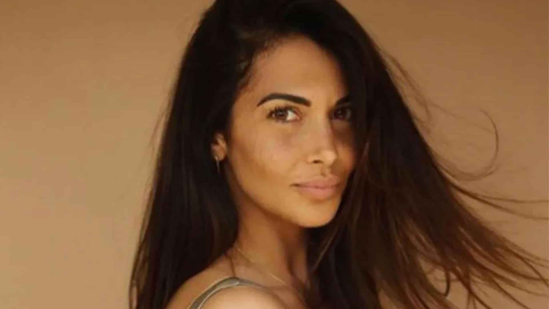 Pauline (MAPR) : elle pose en petite tenue et se fait critiquer par les internautes