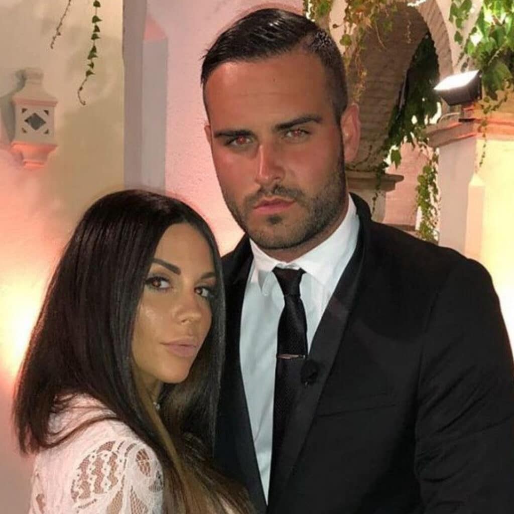 Nikola Lozina : comment il a annoncé son divorce avec Laura à sa famille
