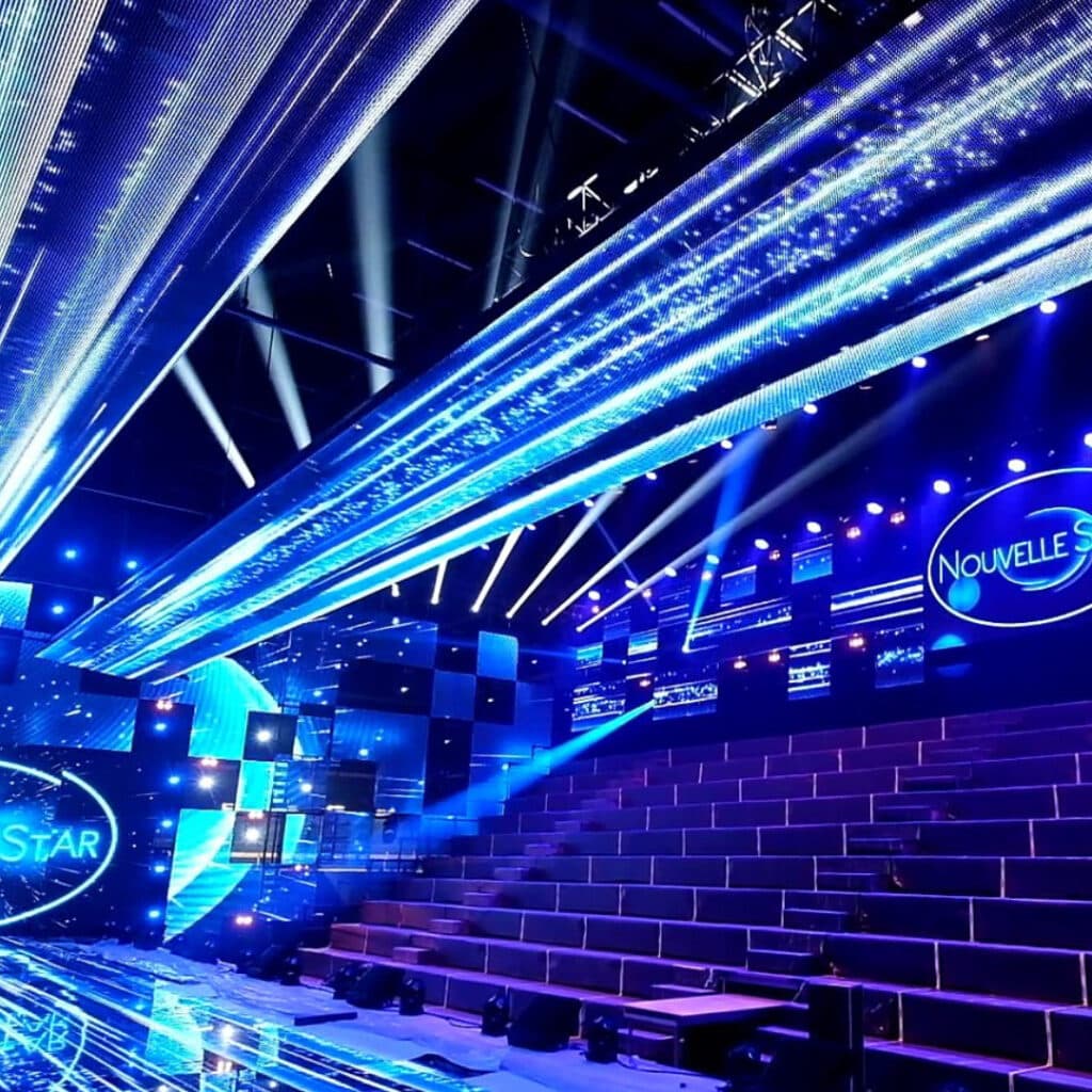 Nouvelle Star : une membre du jury photographiée en train de faire la manche, elle s'explique