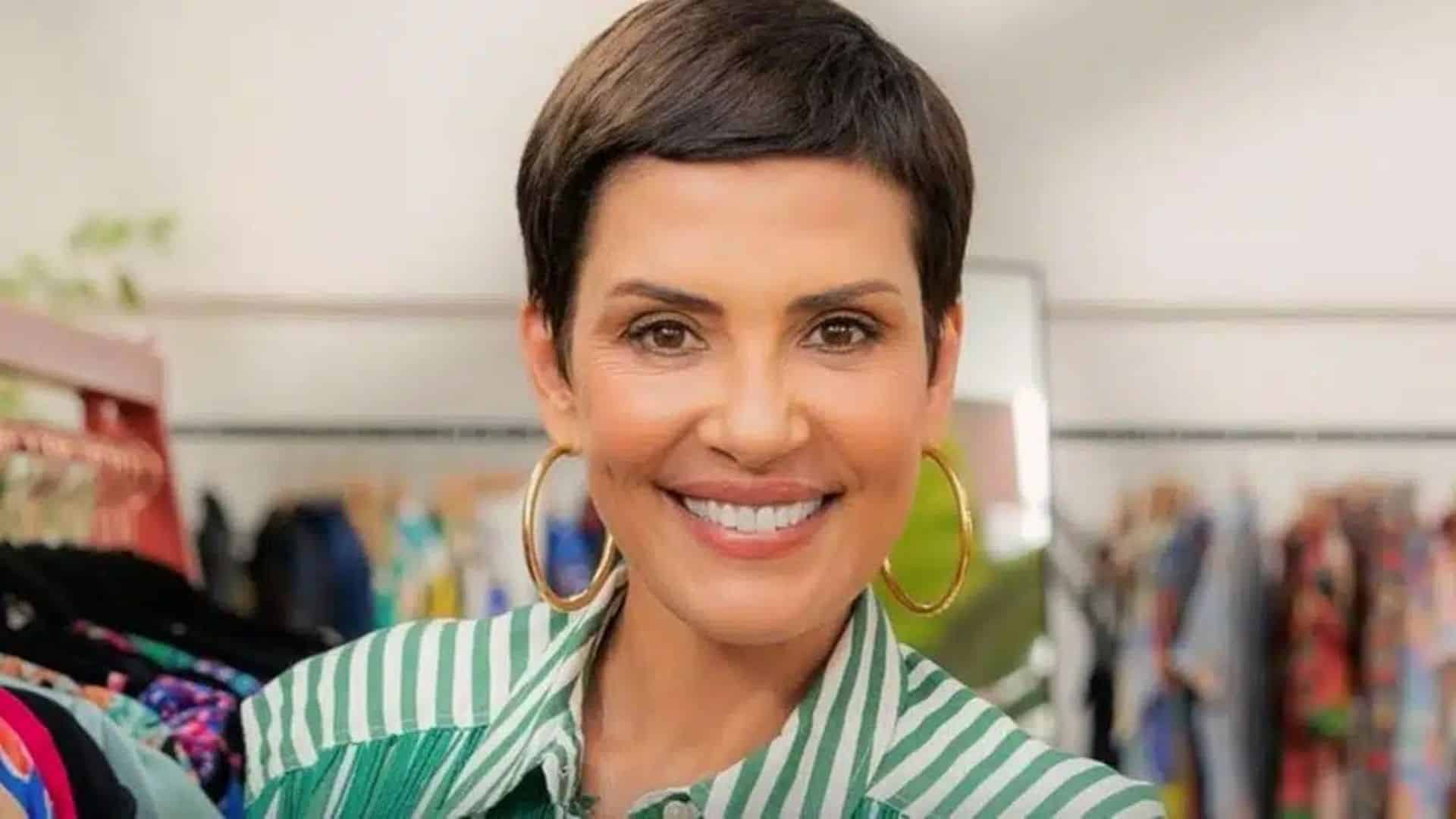 Cristina Cordula : une ancienne photo d'elle avec les cheveux longs refait surface