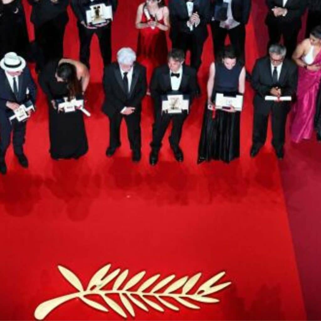 Cannes 2024 : deux rappeurs se battent sur scène, la vidéo interpelle