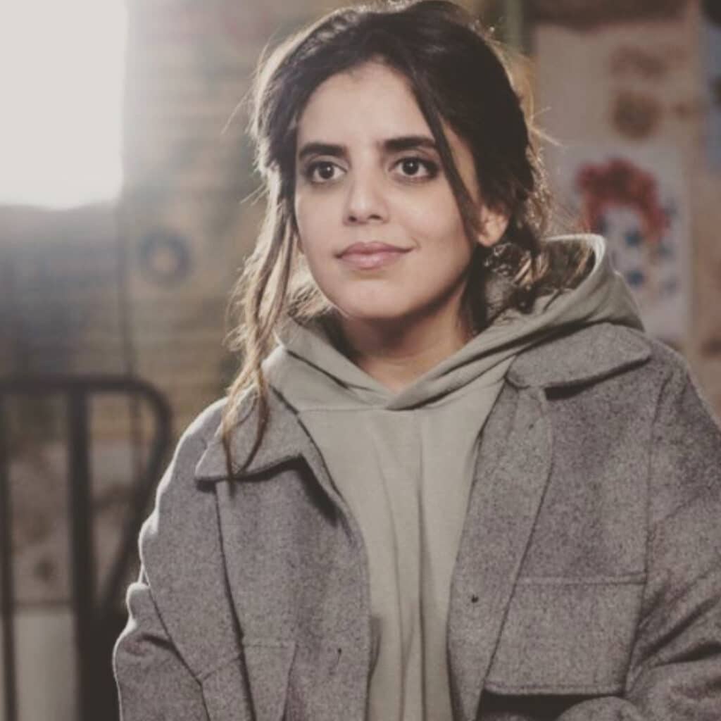 Inès Reg : nouveau coup dur pour l'humoriste, un tournage avec TF1 annulé au dernier moment