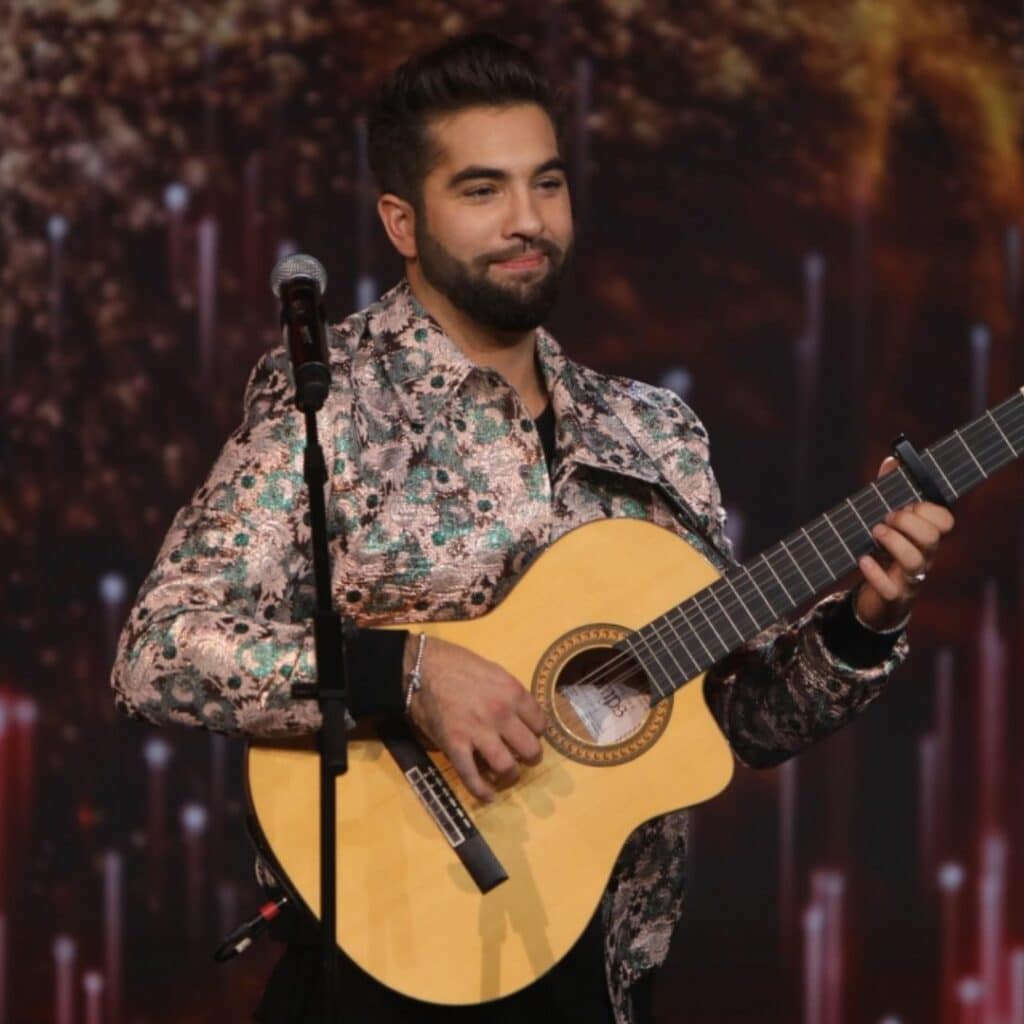 Kendji Girac toujours hospitalisé : la suite s'annonce compliquée pour le chanteur