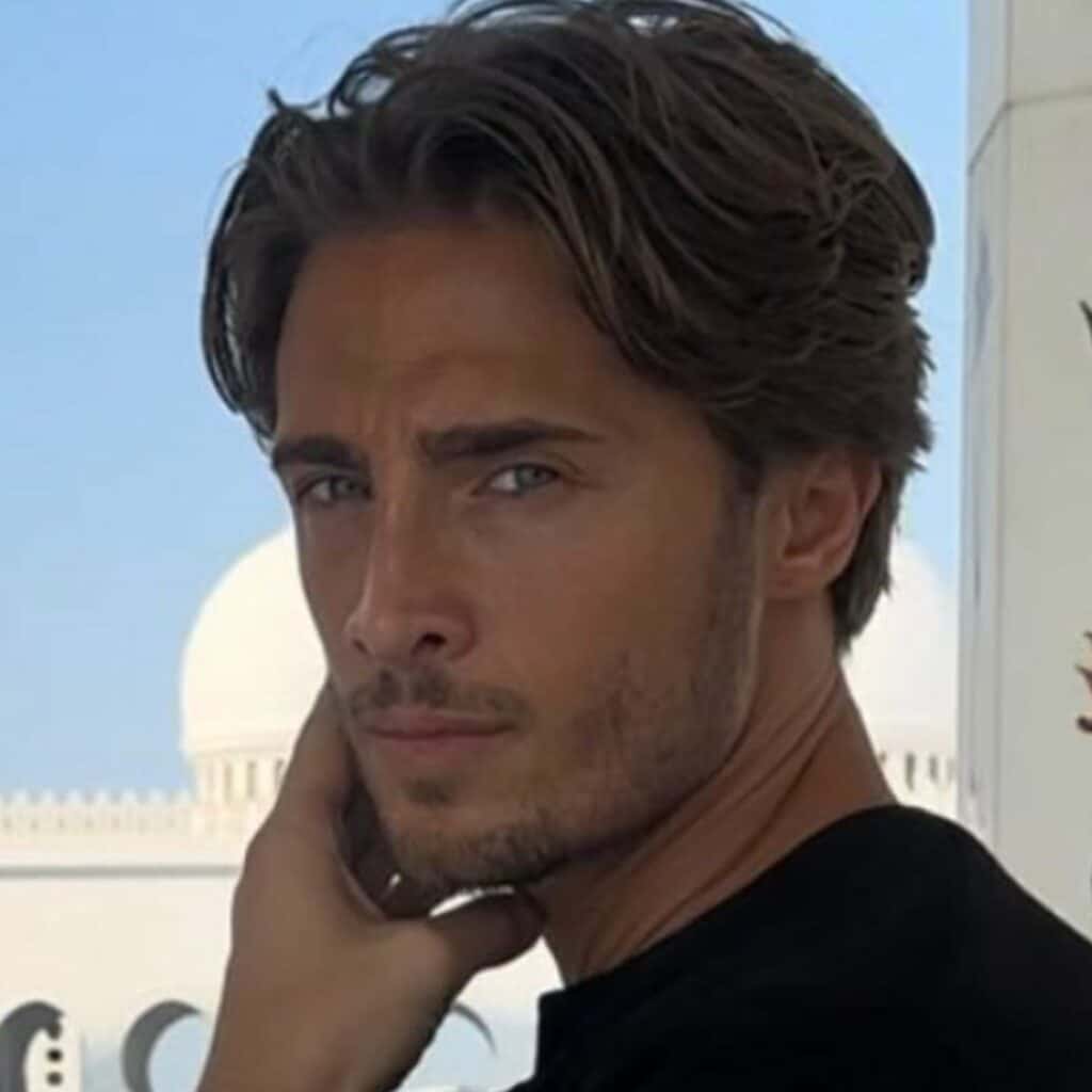 Dylan Thiry : il décide de couper court à son voyage humanitaire aux Comores, et explique les raisons