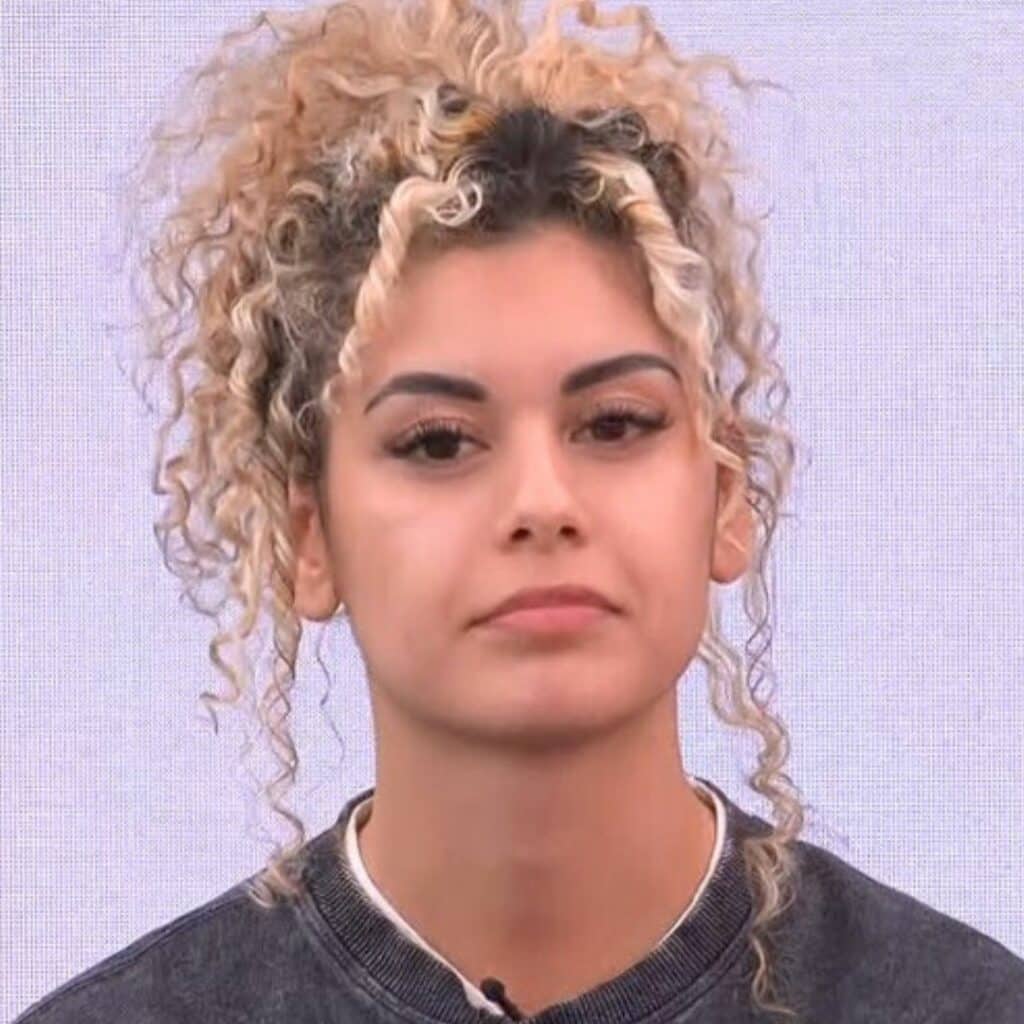 Zoé (Secret Story) : en colère, son petit-ami aurait tenté de contacter la production