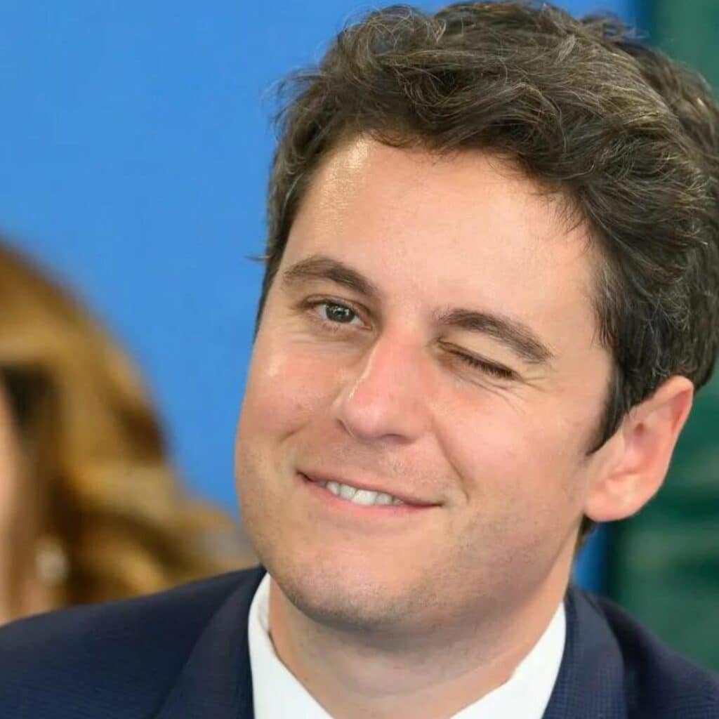 Gabriel Attal : le Premier ministre se confie sur sa période "gothique"
