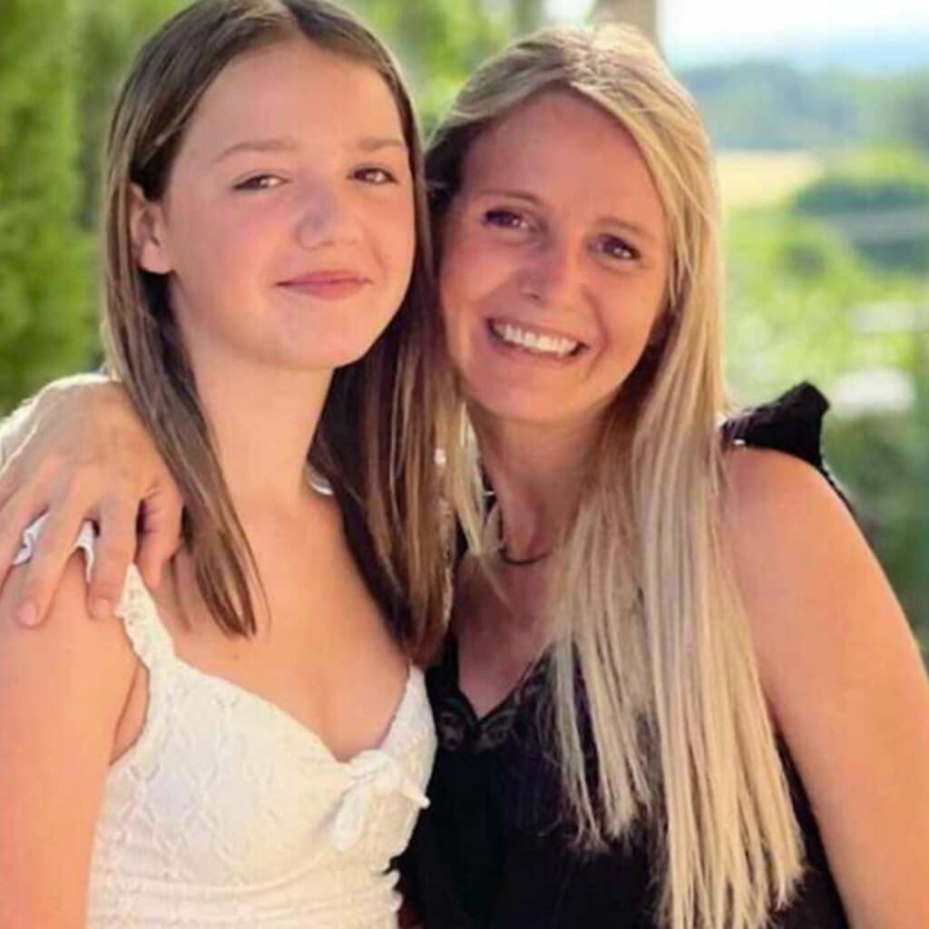 Ambre (Familles nombreuses) : une semaine après l’électrocution de sa fille, elle montre sa blessure