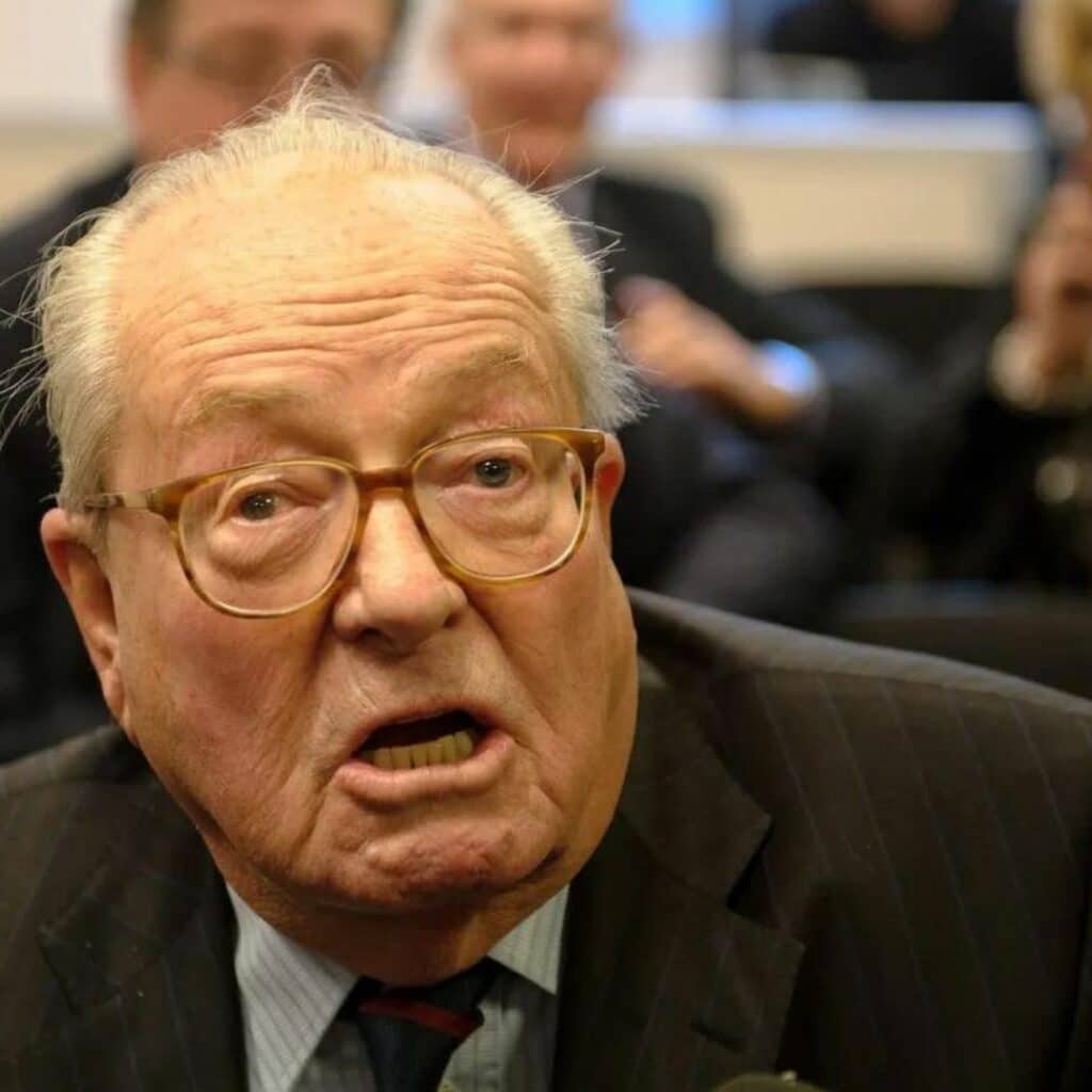 Jean-Marie Le Pen : une vidéo TikTok de l’homme politique devient virale