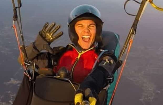 Décès de Timo Leonetti à 22 ans : le jeune espoir du parapente disparaît lors des championnats de france