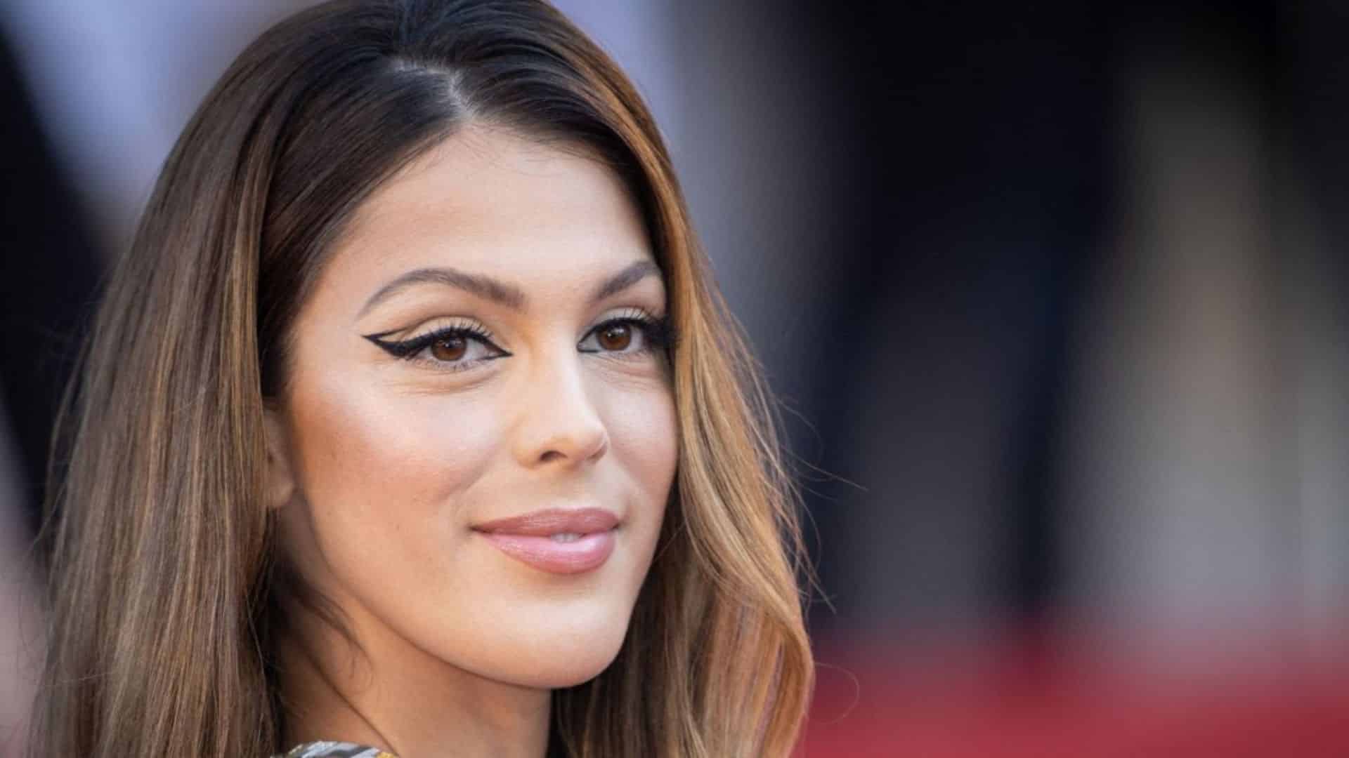 Iris Mittenaere : très critiquée par les internautes à cause d’une récente photo
