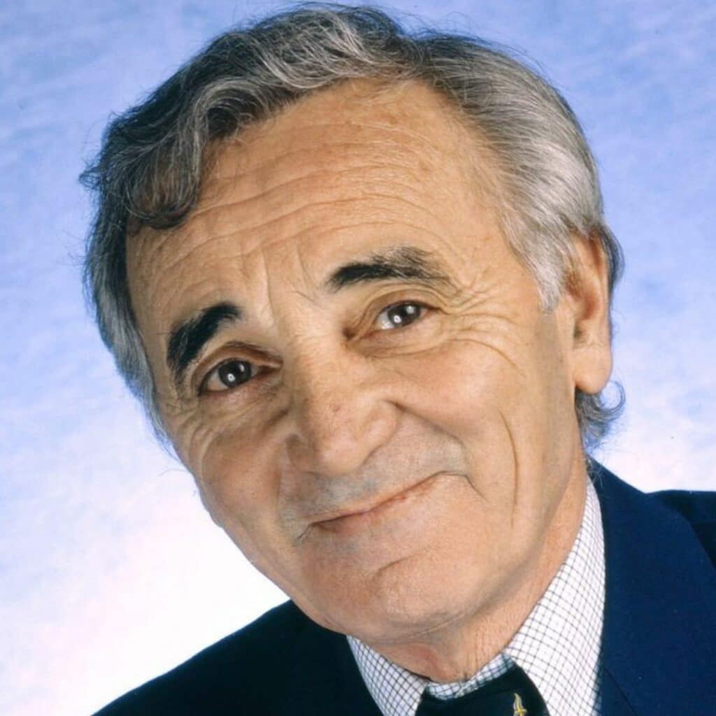 Charles Aznavour : son dernier voyage en avion aurait précipité son décès