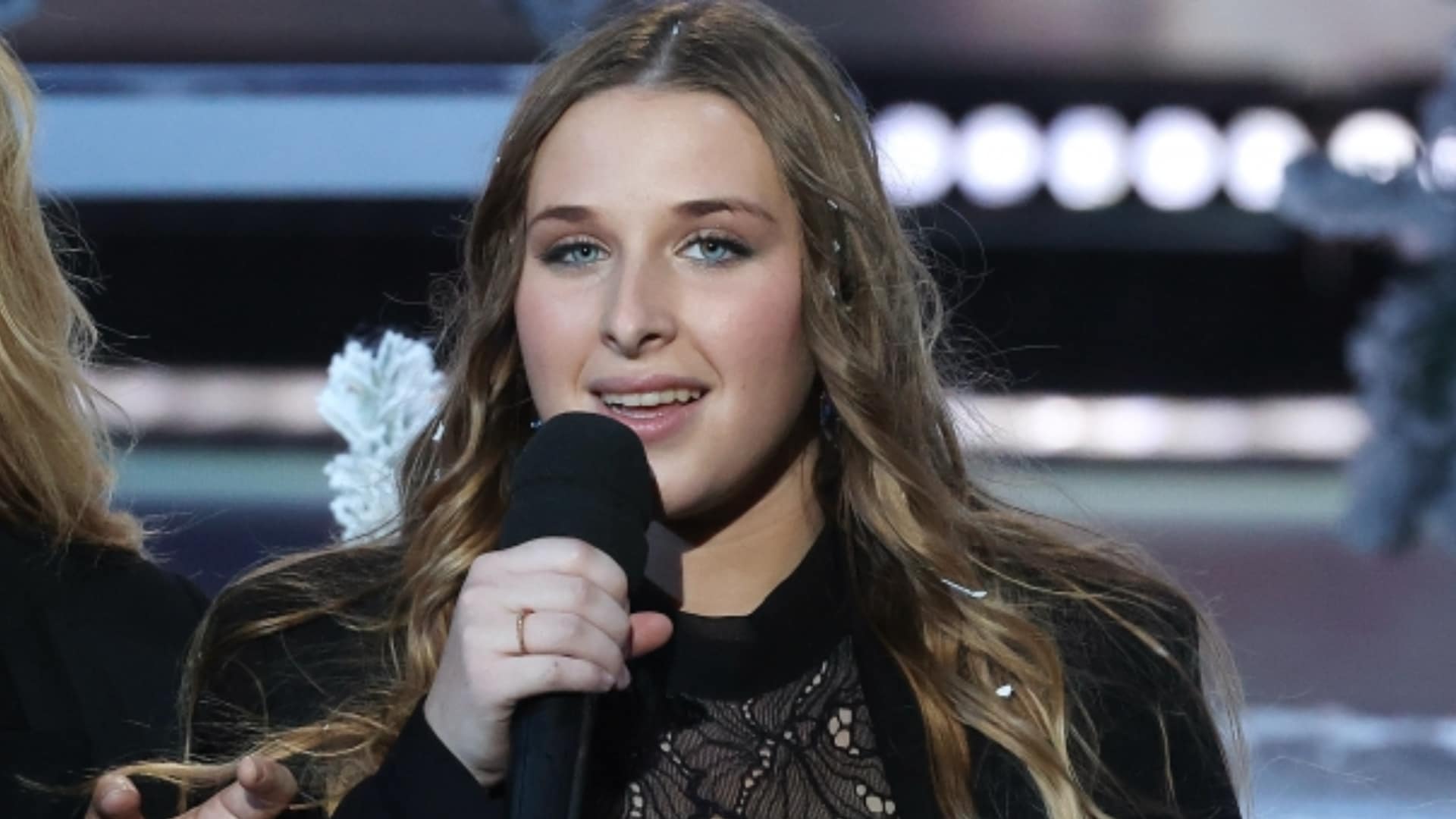 Héléna (Star Academy) : elle dévoile non pas un mais deux nouveaux titres pour cet été