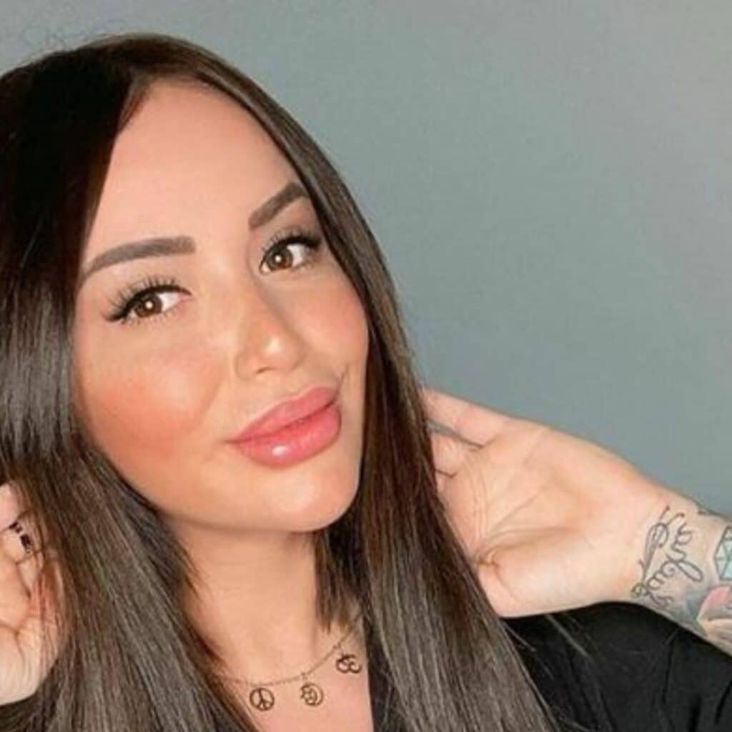 Jelena : enceinte de son premier enfant, elle se confie avec émotion sur cette grossesse tant attendue