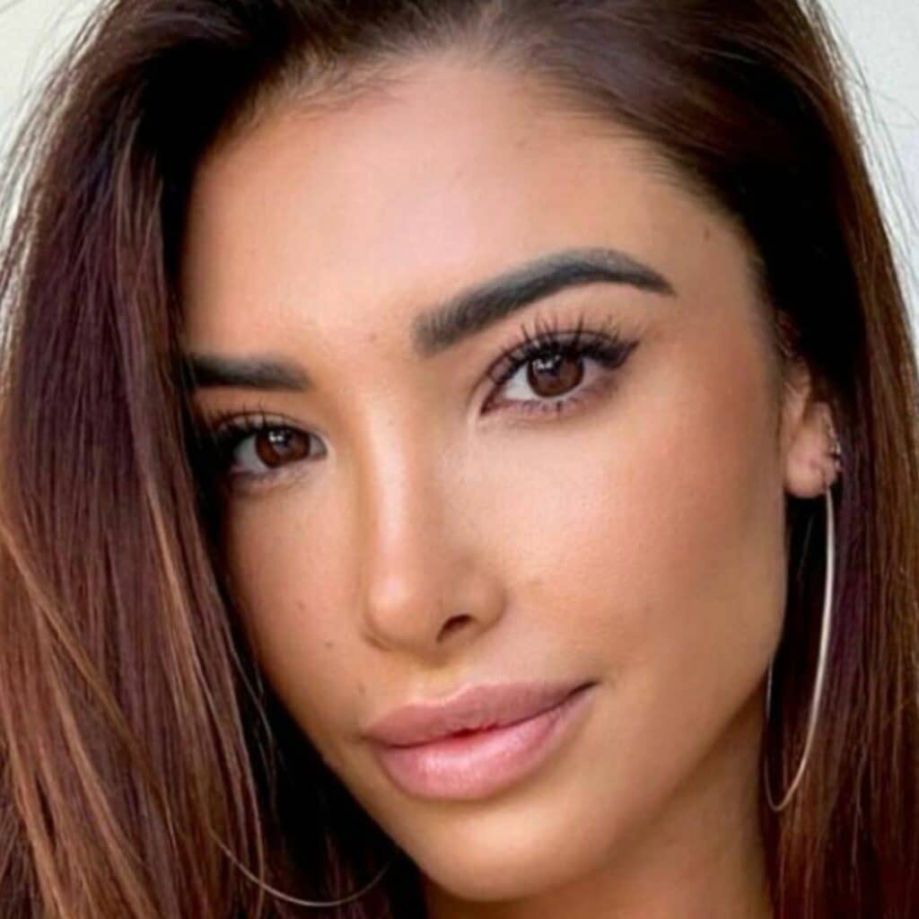 Mélanie Dedigama : escroquée par une personne proche, elle décide de porter plainte