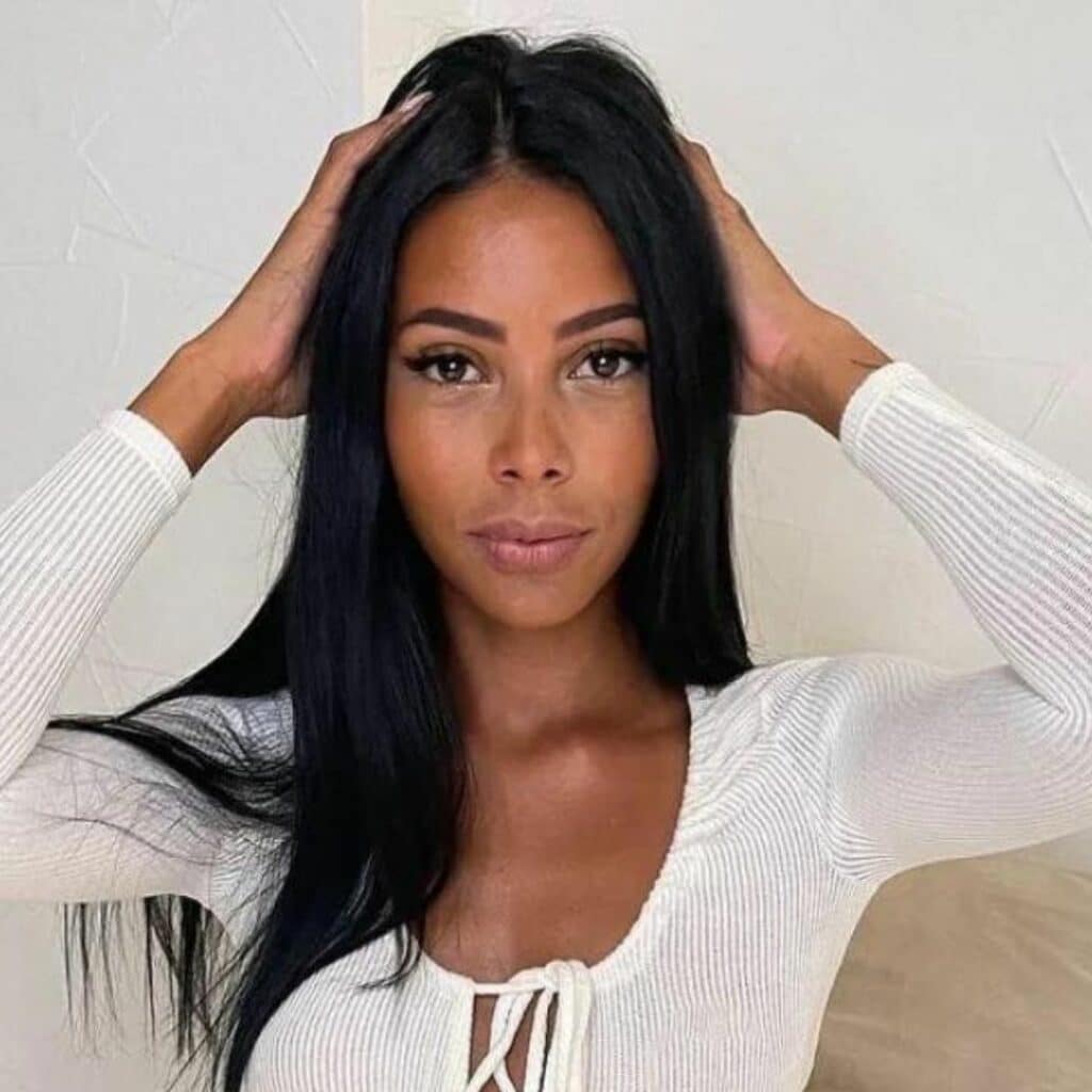 Nehuda : elle insulte un fan en vidéo et fait réagir la Toile