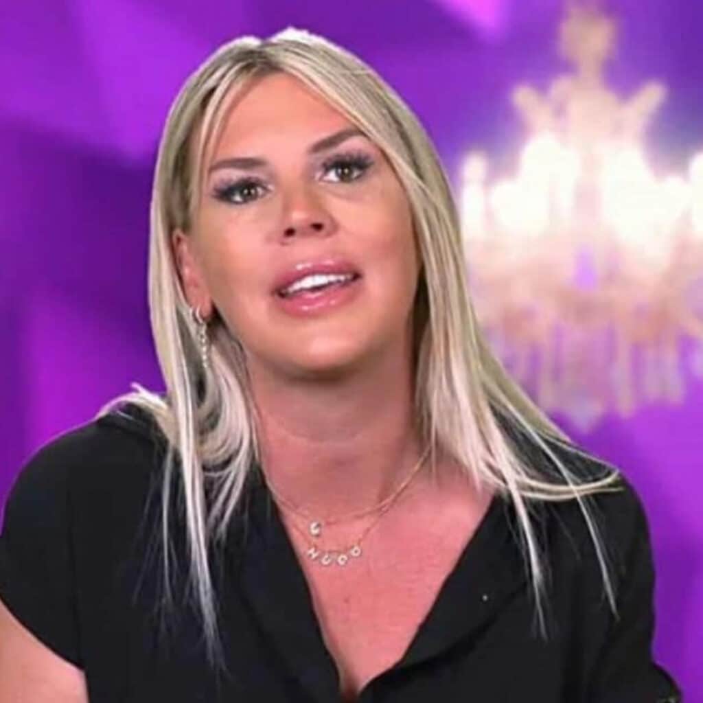 Amélie Neten : attristée, elle fait passer un message à sa maman récemment décédée