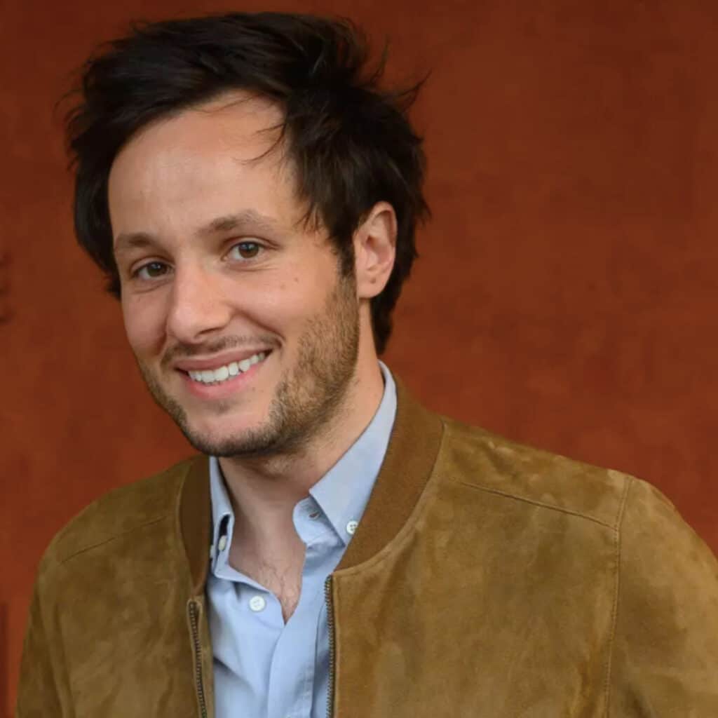 Vianney beau papa : il parle du très beau cadeau qu’il a fait à sa belle fille